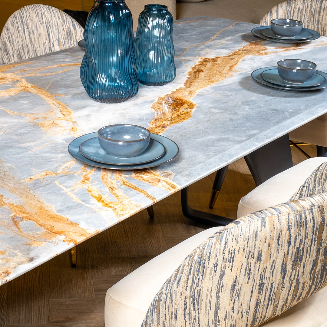 A7404650 Lotus Table - Image 1